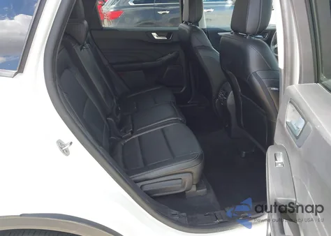 2022 Ford Escape Sel z USA, uszkodzony, nr VIN 1FMCU0H62NUB94083